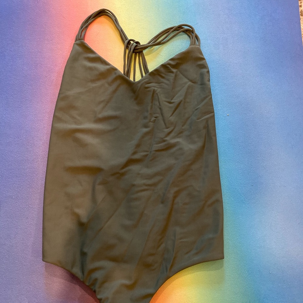 Mikoh women’s bathing suit